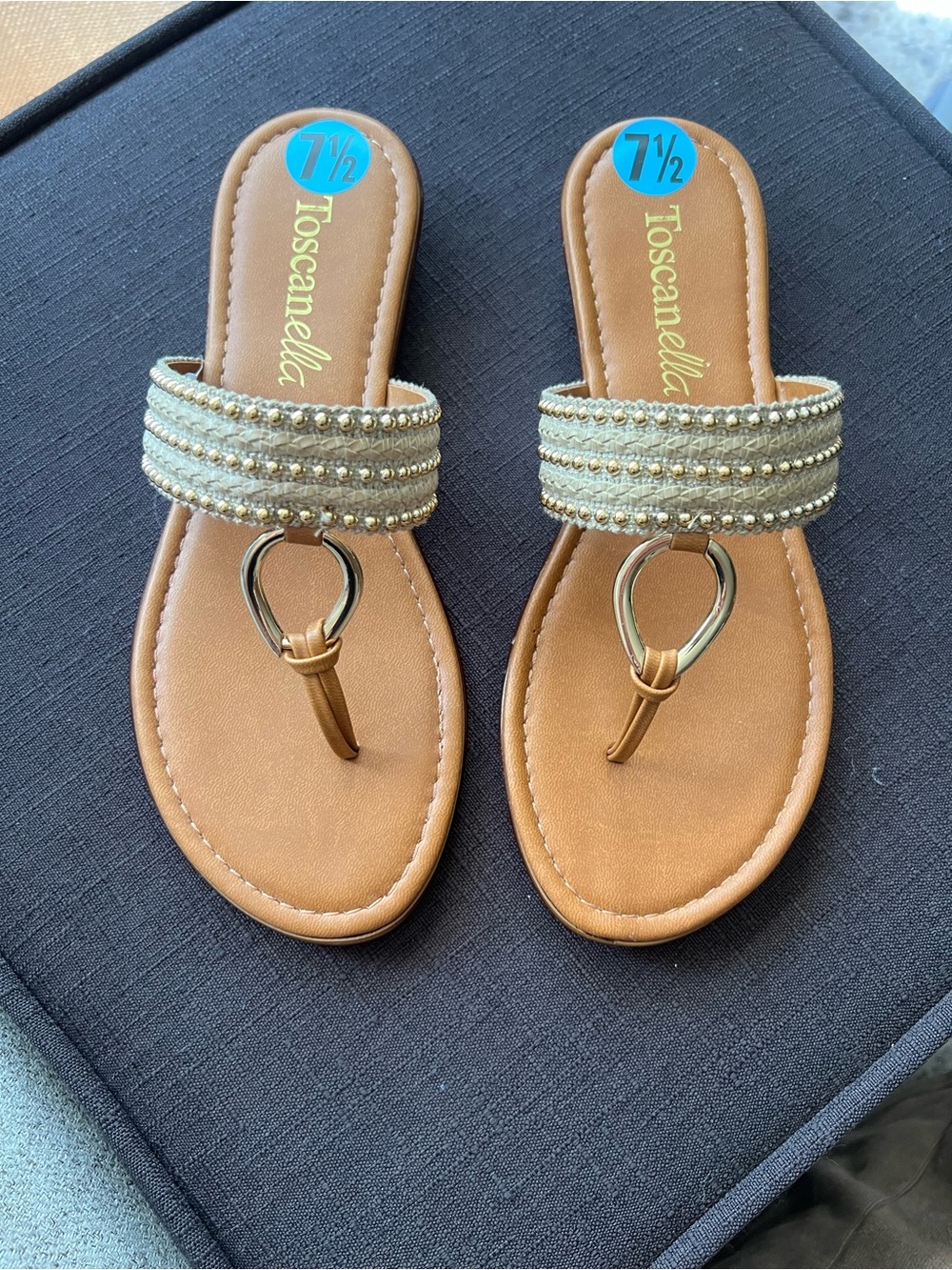 Toscanella Clasp Thong Sandals